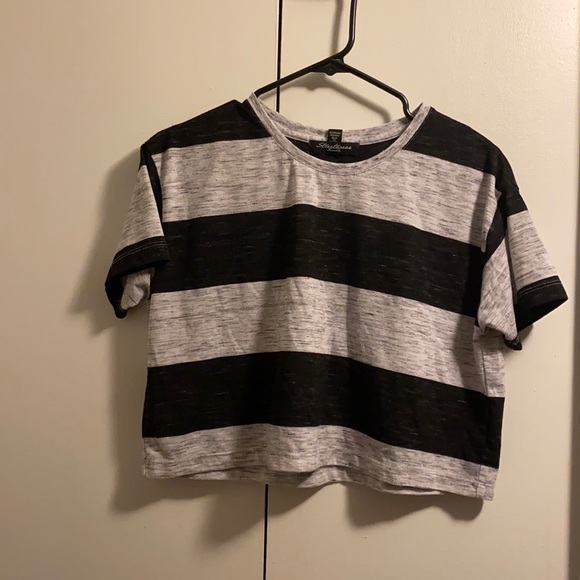 Shirt - Picture 3 of 5